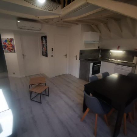 Au Numero 6 Le Fun Chateauroux Bagian luar foto